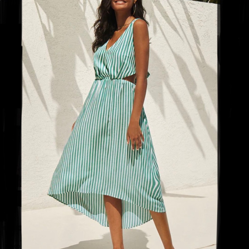 Cupshe - Aileen Striped Back Tie Maxi
Dress
